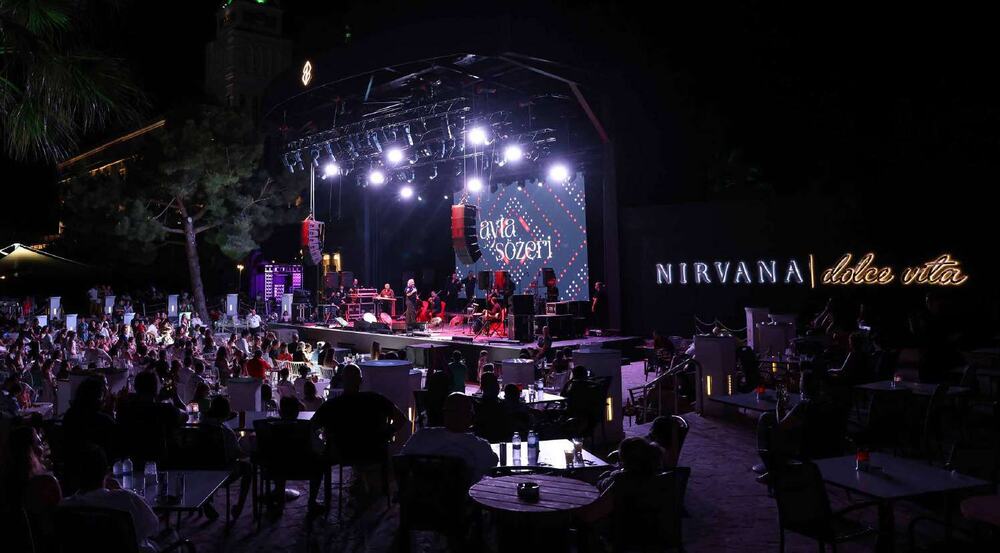 Nirvana Dolce Vita - canlı müzik gösterisi